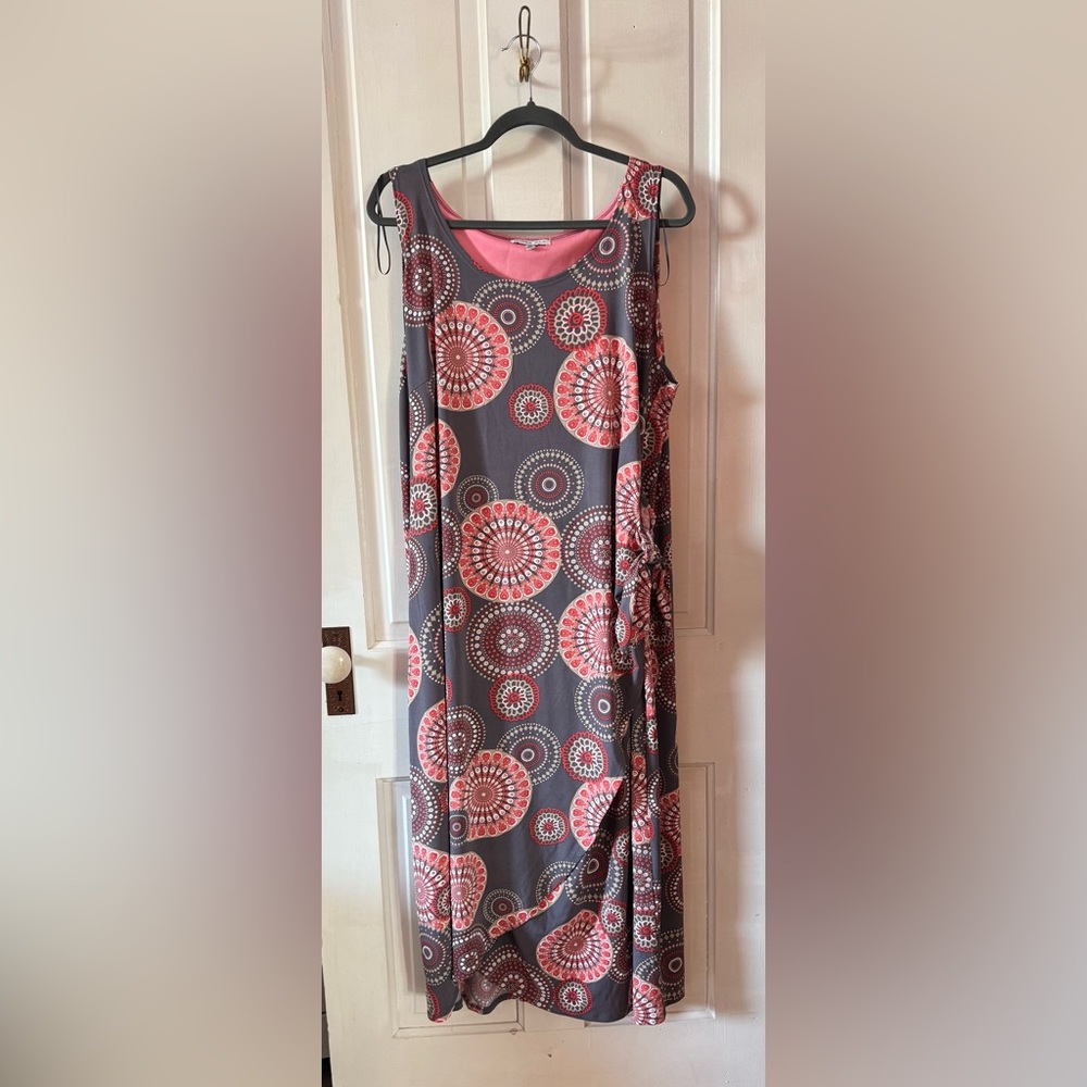 Robbie Bee Gray and Pink Sleeveless Dress